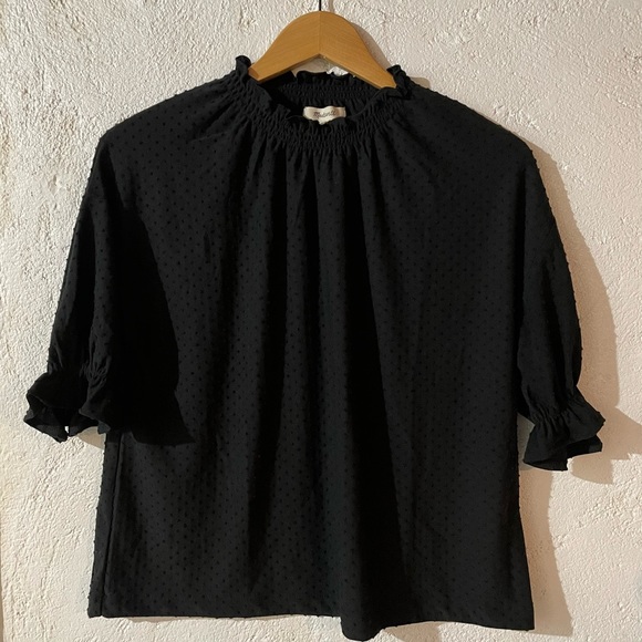 Madewell’s Texture & Thread Clip Dot Ruffle Top (Black) - Picture 1 of 4